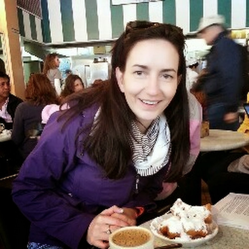 Meet your Posher, Laura